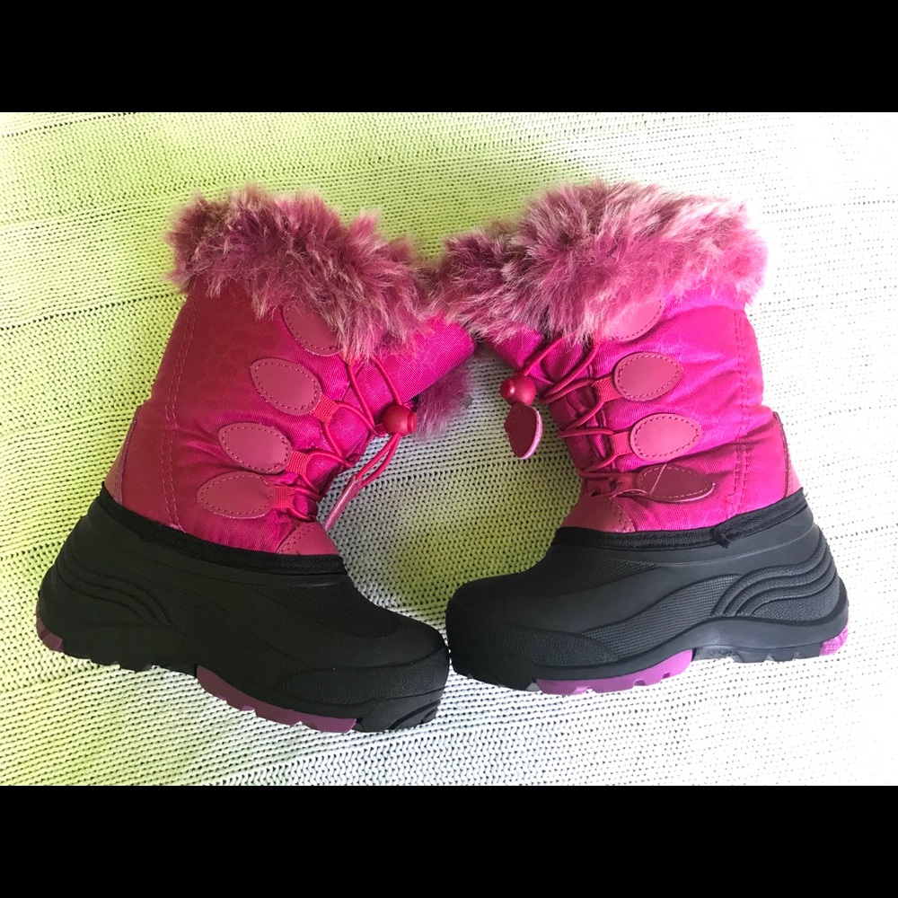 Snow Boots